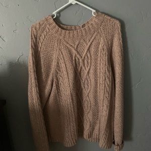 Abercrombie & Fitch sweater